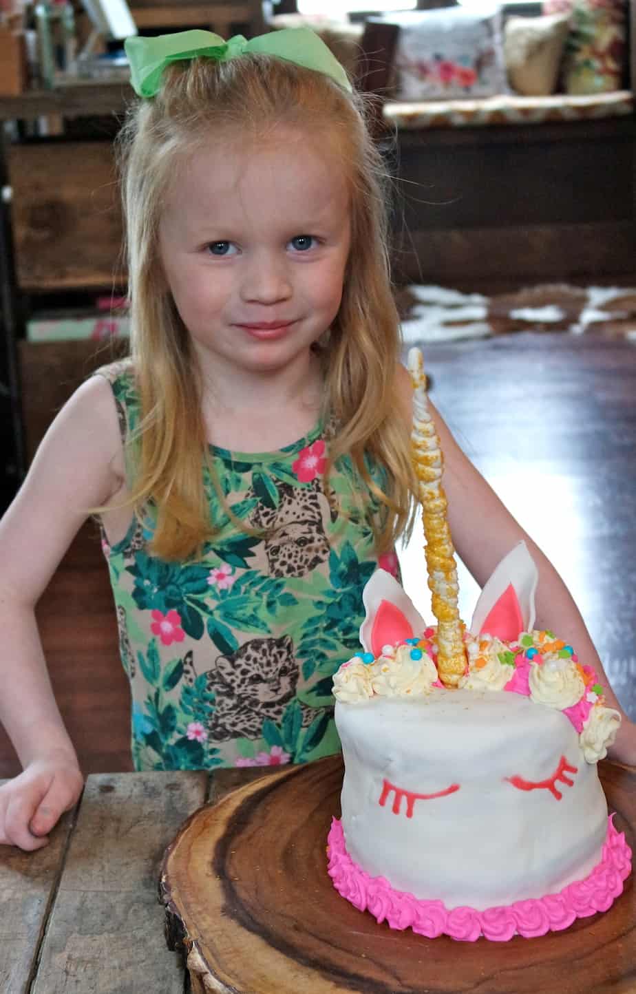 easy unicorn cake for girl birthday