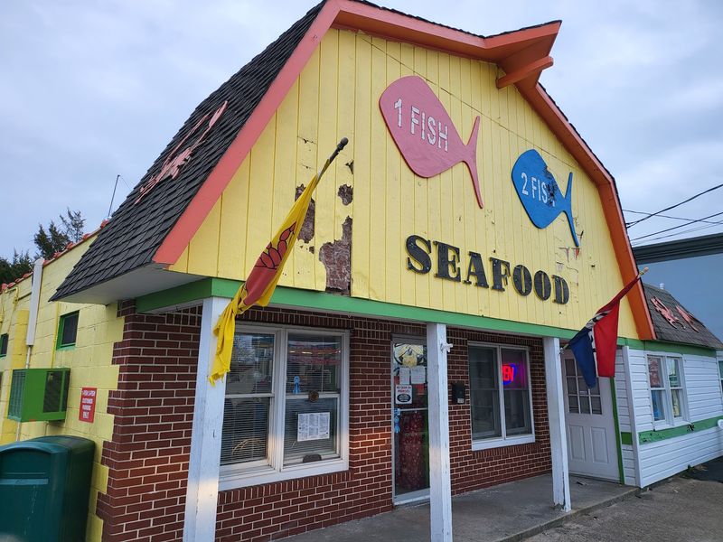1 Fish 2 Fish Crabs & Seafood 1 Fish 2 Fish Crabs & Seafood