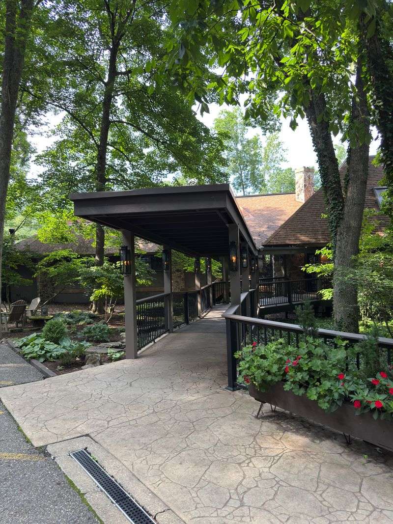 2. Tarragon at The Inn at Honey Run, Millersburg