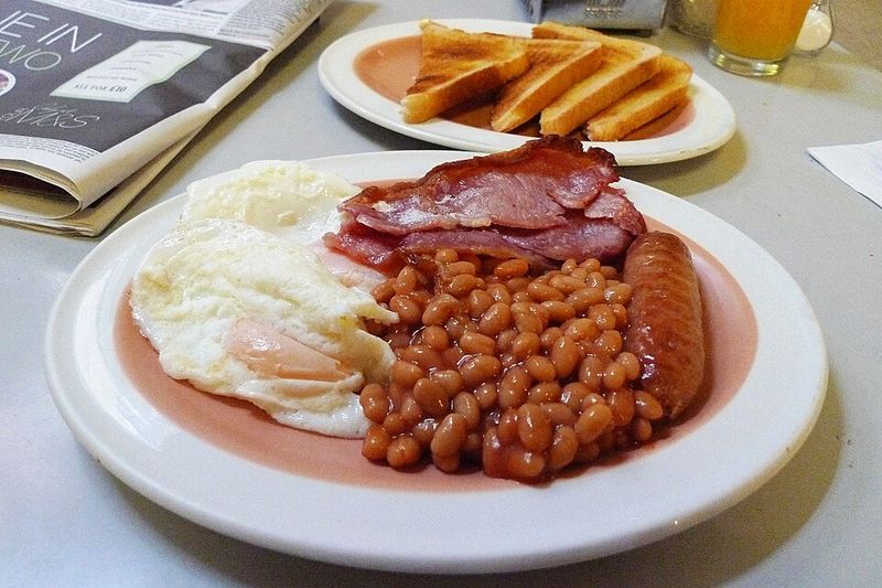 2. Baked Beans (Side Dish)