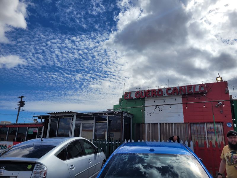 El Güero Canelo (South 12th Ave)