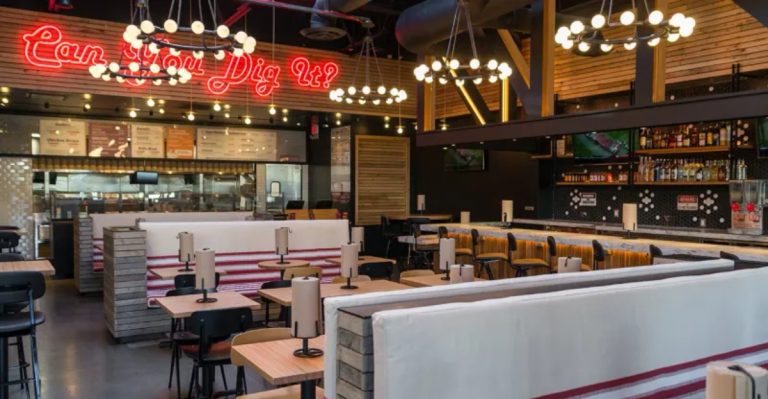 10 Best-Rated Chicken Chains In Pennsylvania (And Why Locals Are Impressed)