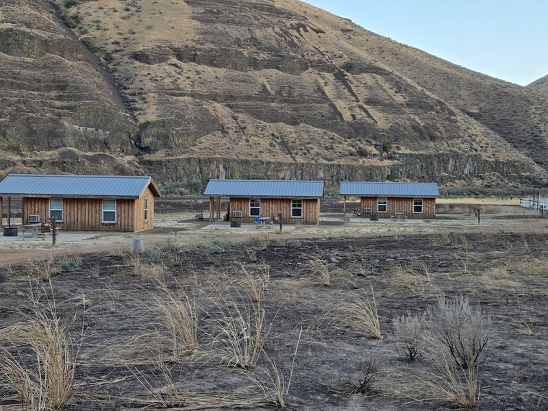 Cottonwood Canyon State Park