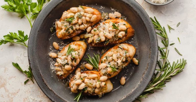 10 Brilliant Bean Side Dishes To Add To Every Meal To Spice It Up