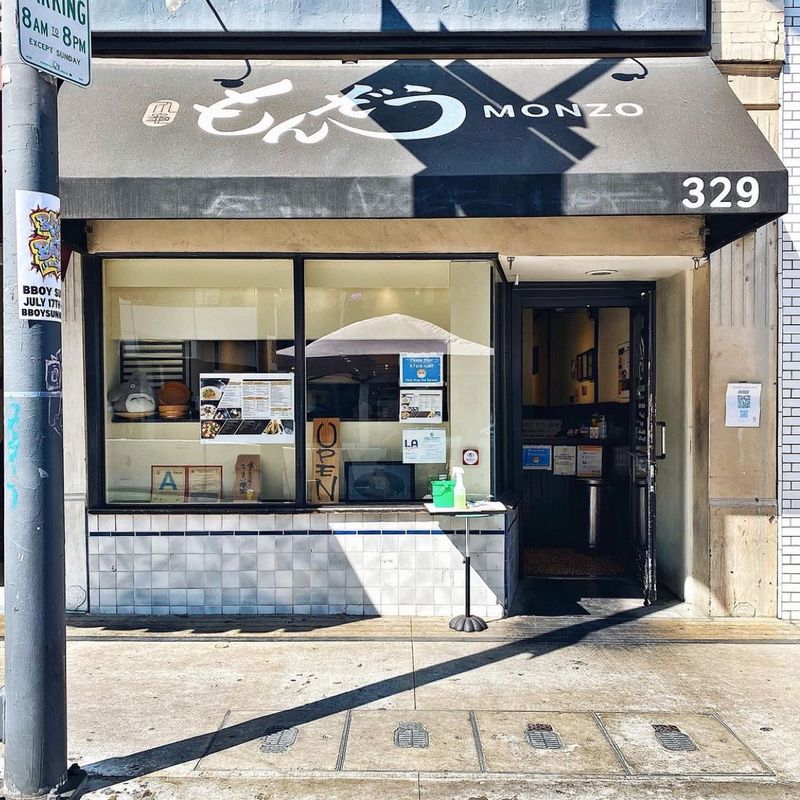 Marugame Monzo, Los Angeles