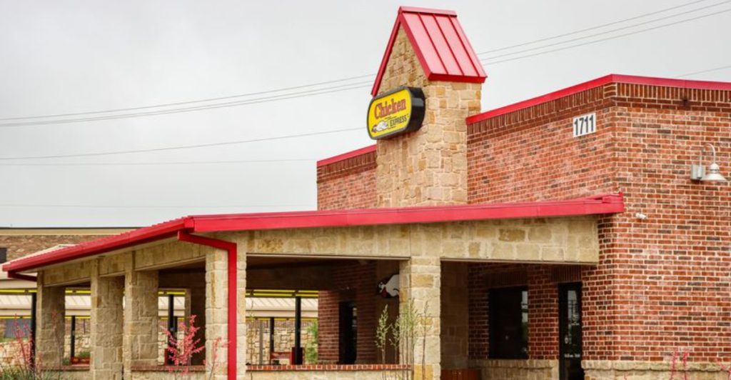 10 Chicken Chains Still Frying In Texas Despite Bad Reviews