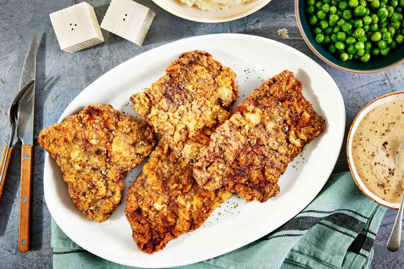 Chicken Fried Steak with Cream Gravy