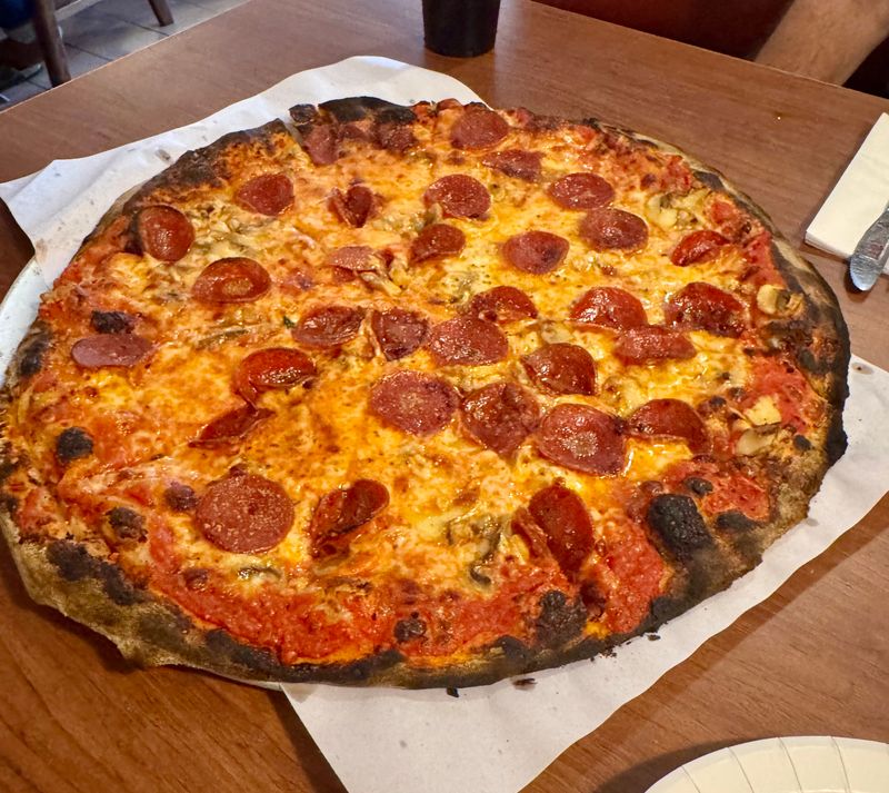 New Haven-Style Pizza (Apizza)