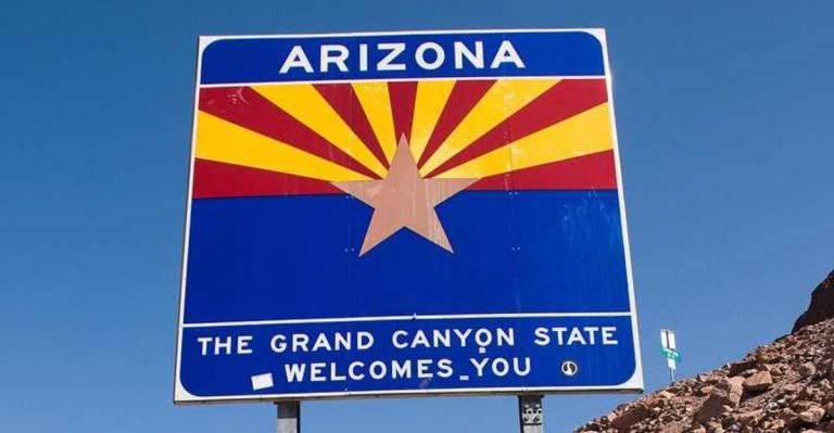 10 Facts About Arizona’s Welcome Signs Only Locals Know