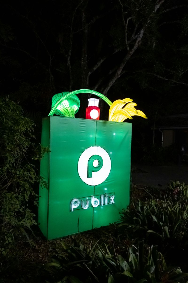 Publix Super Market at South Beach Parkway, Jacksonville Beach