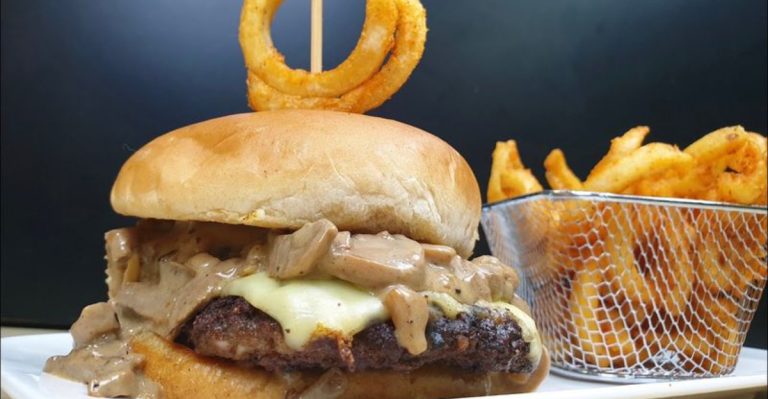 10 Forgotten ’80s Florida Fast-Food Sandwiches Locals Still Talk About