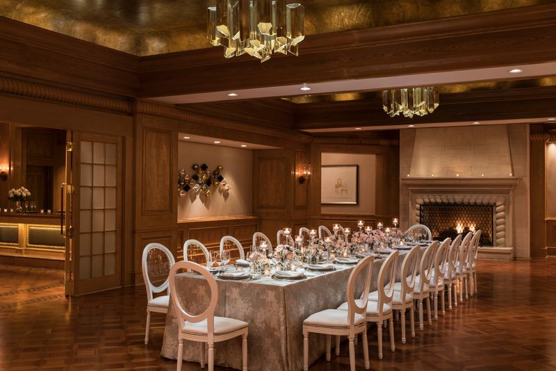 Four Seasons Hotel Atlanta – Holiday Dining Buffet