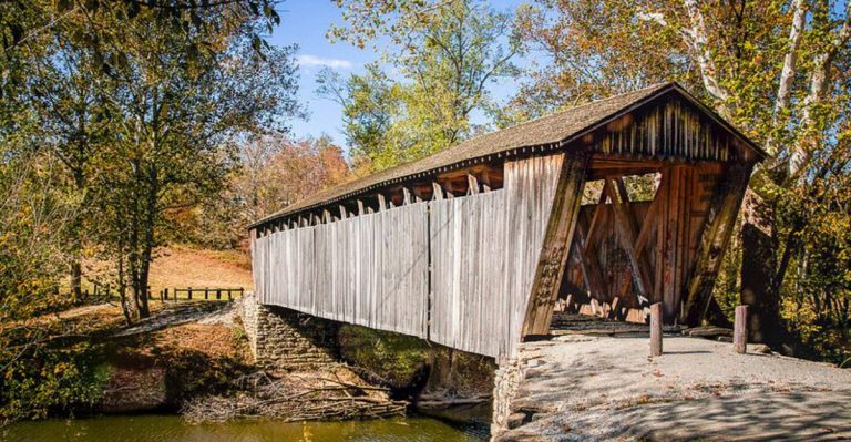 10 Historic Bridges In Kentucky That Look Like They Belong On Postcards