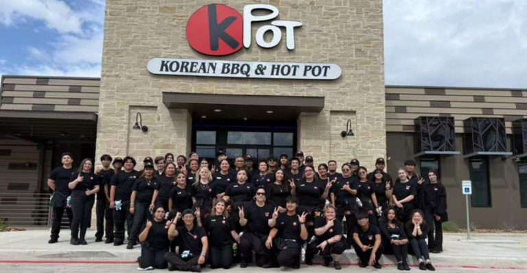 10 Illinois All-You-Can-Eat Buffets Guaranteed To Fill You Up