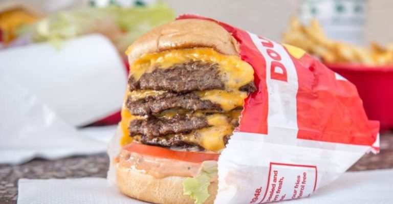 10 In-N-Out Secret Menu Orders Michigan Locals Brag About (Even Without A Spot In The State)