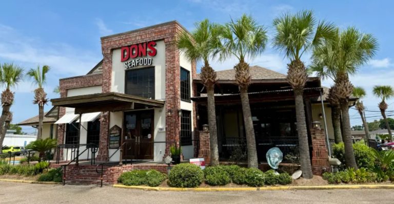 10 Louisiana Seafood Chains That Locals Agree Are Worth Every Bite