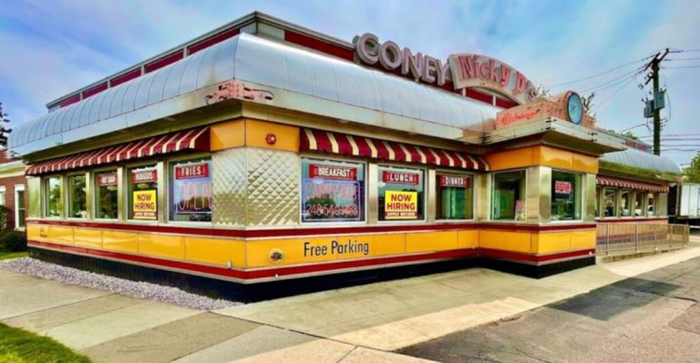 10 Michigan Coney Dogs That Make Fast Food Look Ordinary