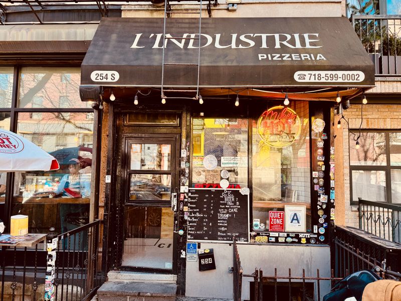 L’Industrie Pizzeria