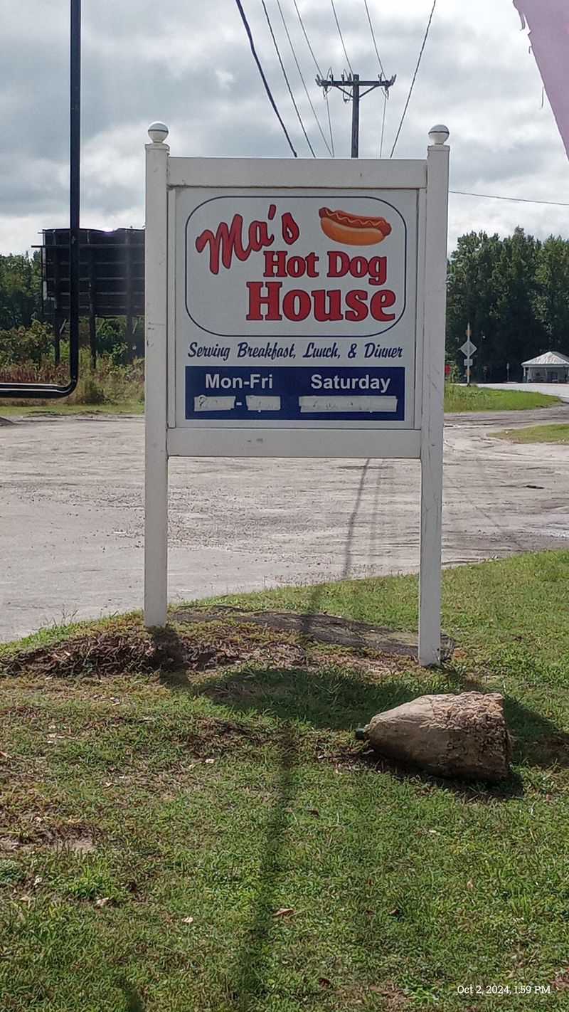 Ma’s Hot Dog House