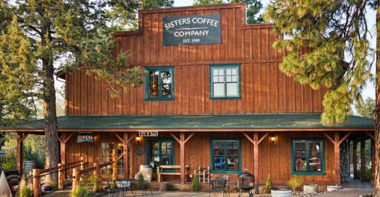 10 Oregon Coffee Shops That Locals Say Are Perfect For September Mornings