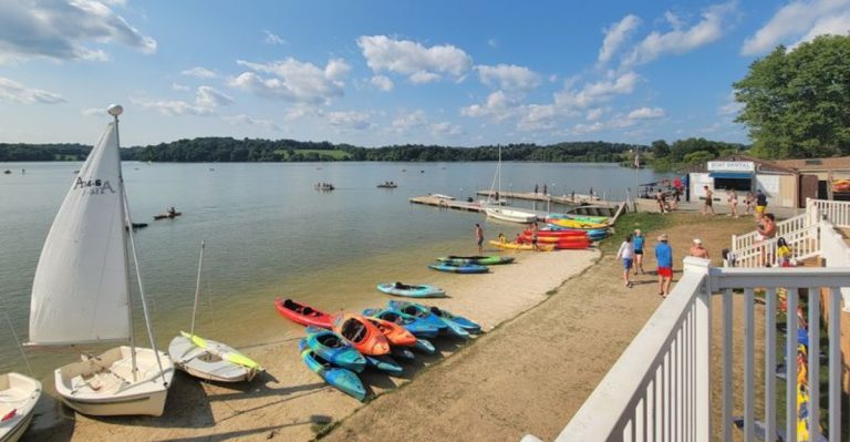10 Pennsylvania Lake Getaways That Make The Perfect Easy Escape This May