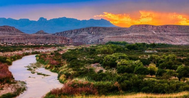 10 Scenic Drives In Texas You Need To Experience In 2026