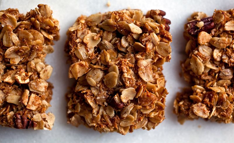 Granola: The Breakfast Sugar Bomb