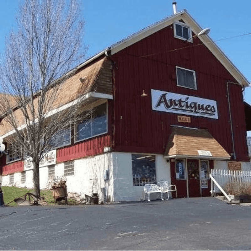 Volo, Illinois – Volo Antique Malls