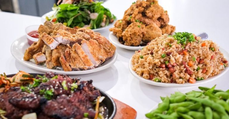 10 Underrated Hawaii Restaurants That Are Way Better Than Their Tourist Spots