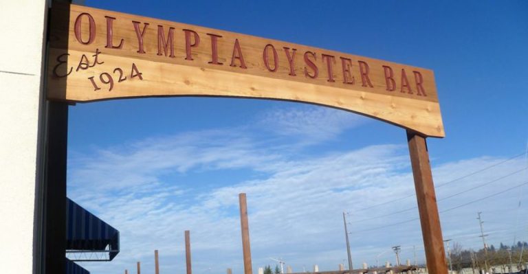 10 Washington Seafood Shacks That Don’t Advertise But Still Draw Big Crowds