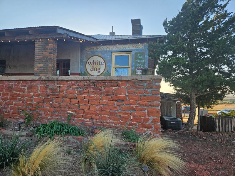 11. White Dog Hill, Clinton