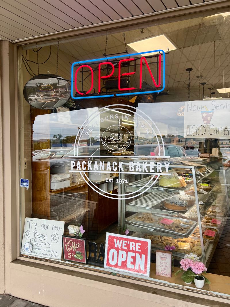 11. Packanack Bakery, Wayne