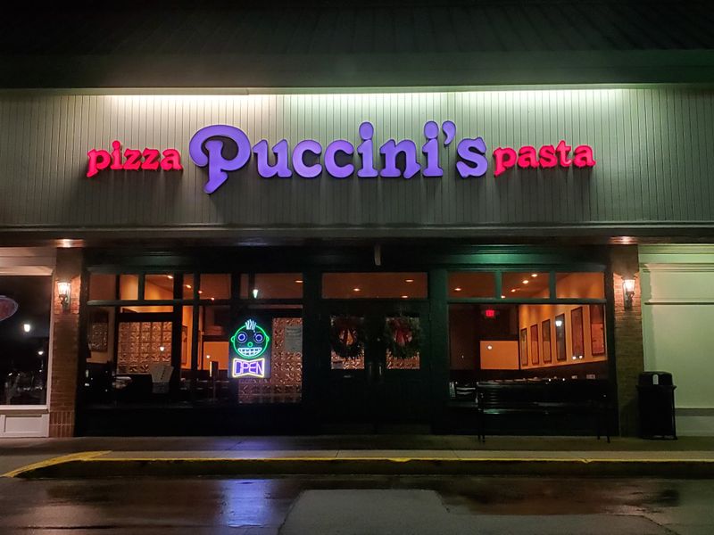 Puccini's Pizza Pasta – Greenbriar, Indianapolis
