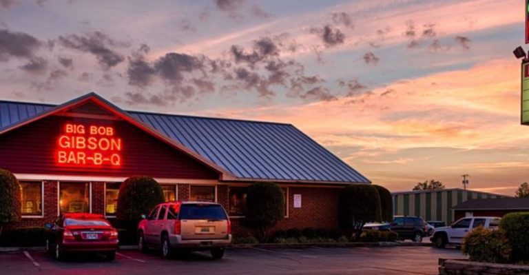 11 Alabama BBQ Joints That Have Been Family-Owned For Generations And Still Serve The State’s Best Ribs
