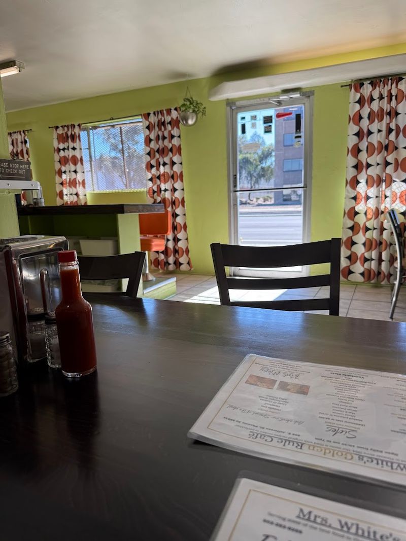Mrs. White's Golden Rule Cafe