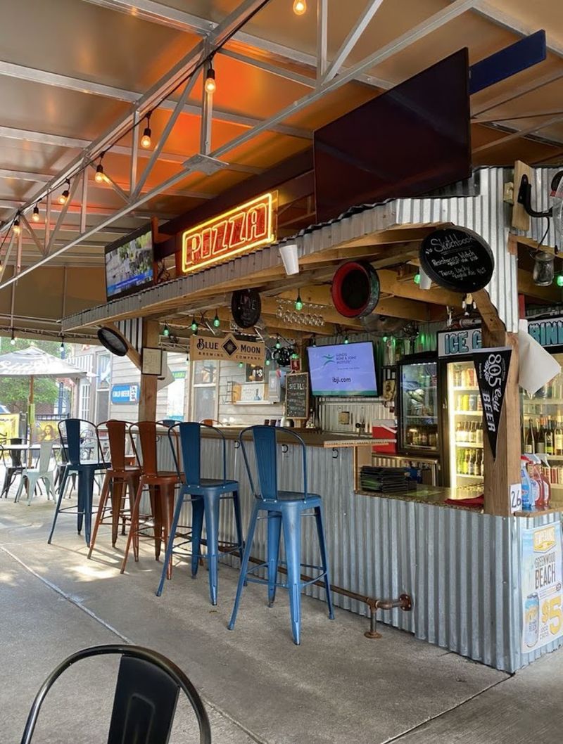 Burt's Place - Morton Grove