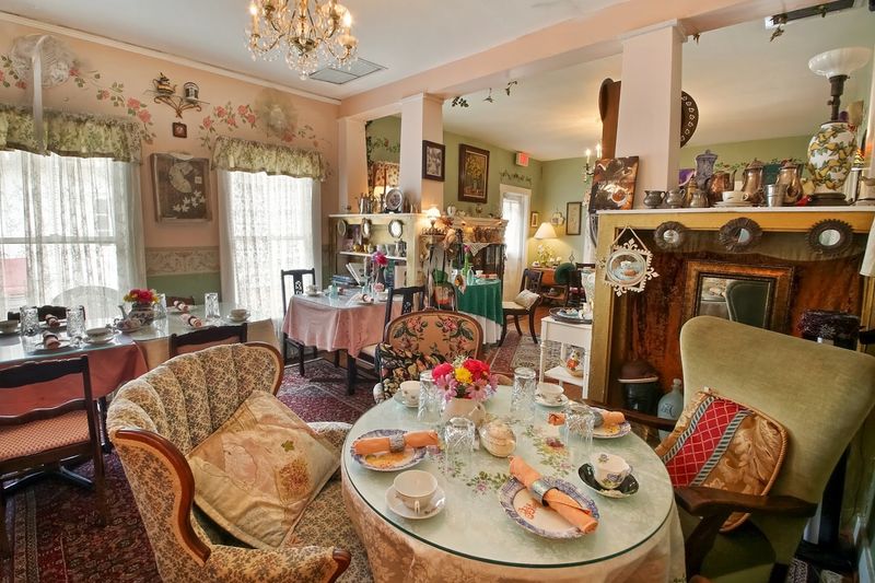 Serenity Garden Tea House & Cafe