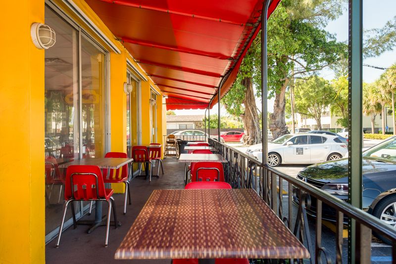 Arbetter's Hot Dogs — Miami (Westchester)