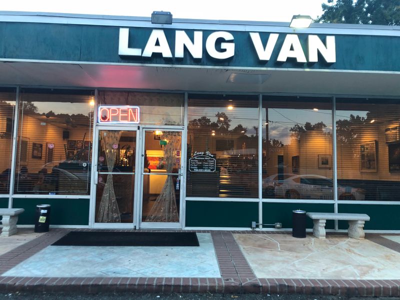 Lang Van