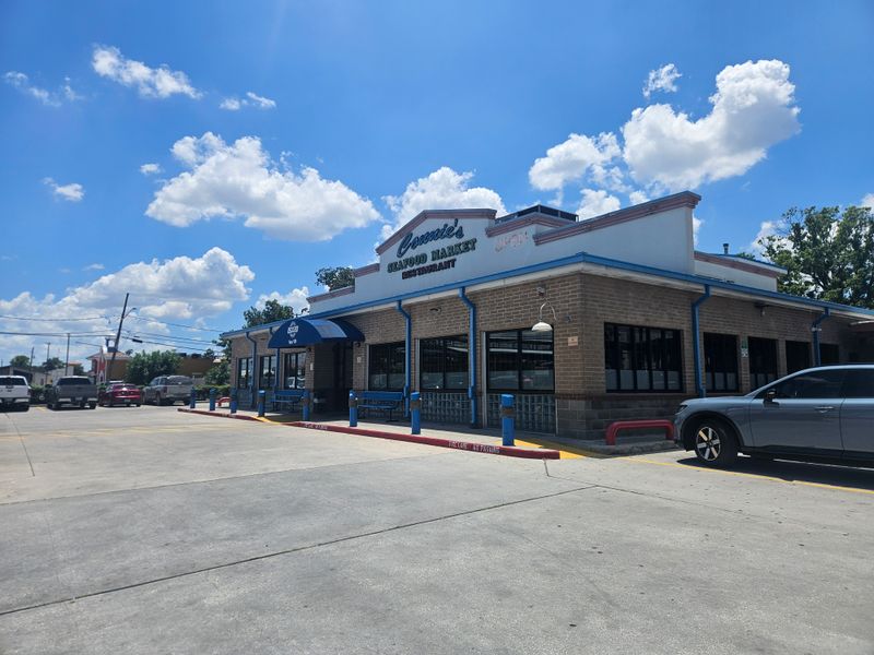 The Original Connie’s Seafood Market & Restaurant