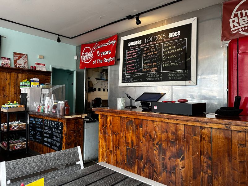 The Region – Chicago (2057 W Roscoe St, Chicago, IL 60618)