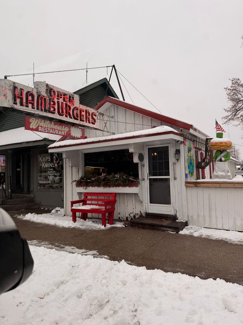 Clare Whitehouse Restaurant, Clare