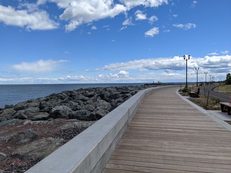 Duluth Lakewalk, Duluth