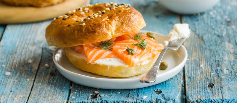 Bagel with Cream Cheese And Lox