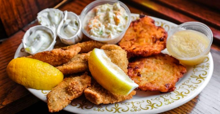 11 Ohio Fish Fry Spots That Feel Like A Springtime Tradition