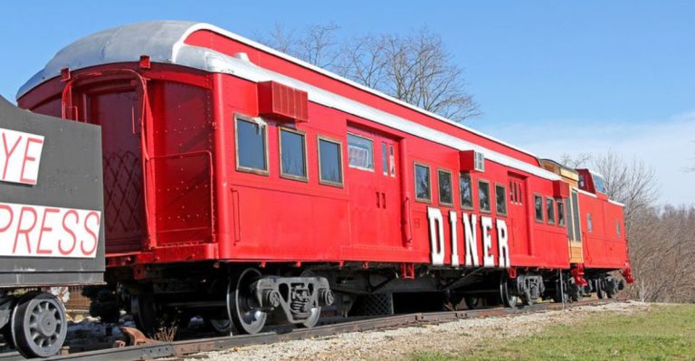 11 Old-School Diners In Ohio That Are Still Offering Nostalgic Meals