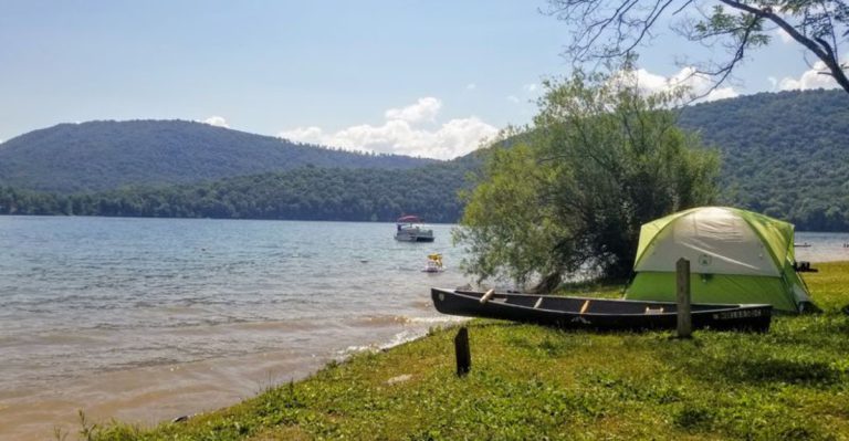 11 Pennsylvania Camping Spots That Let You Camp Right Next To The Water