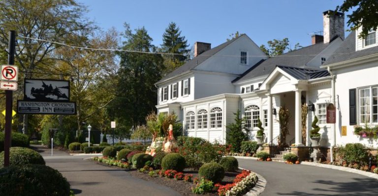 11 Pennsylvania Eateries Known For Unique Charm You Should Try Once In 2026