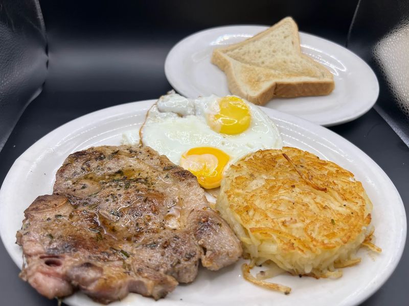 12. Steak ’n Egg Diner