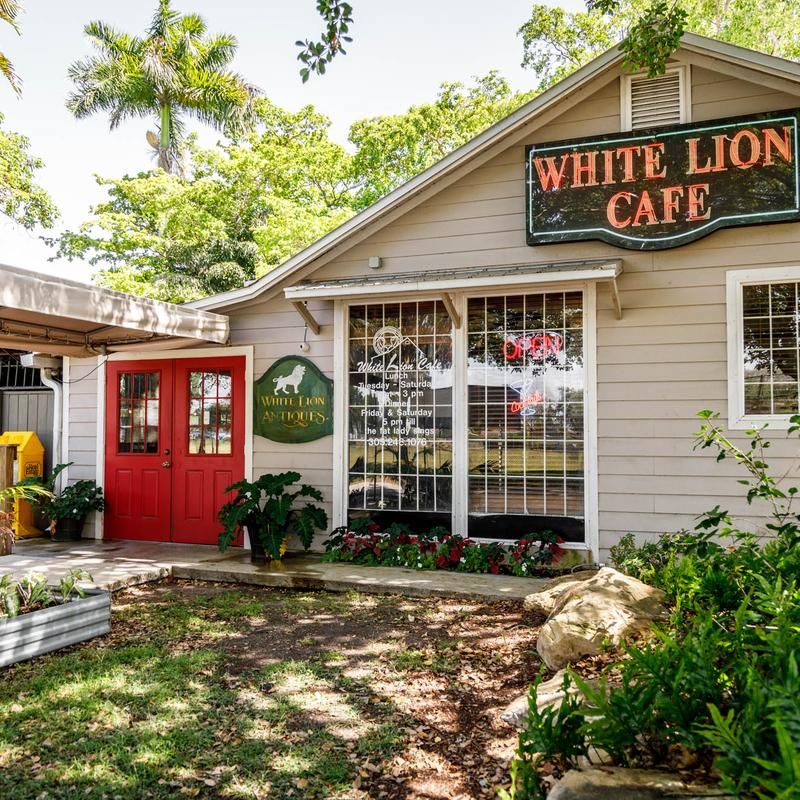 12. White Lion Café, Homestead